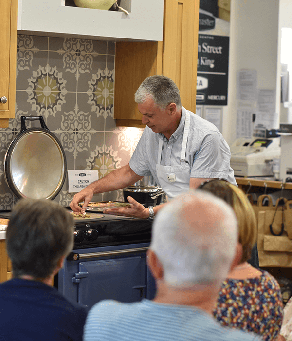 aga-shop-demo-darts-farm-devon_600x700