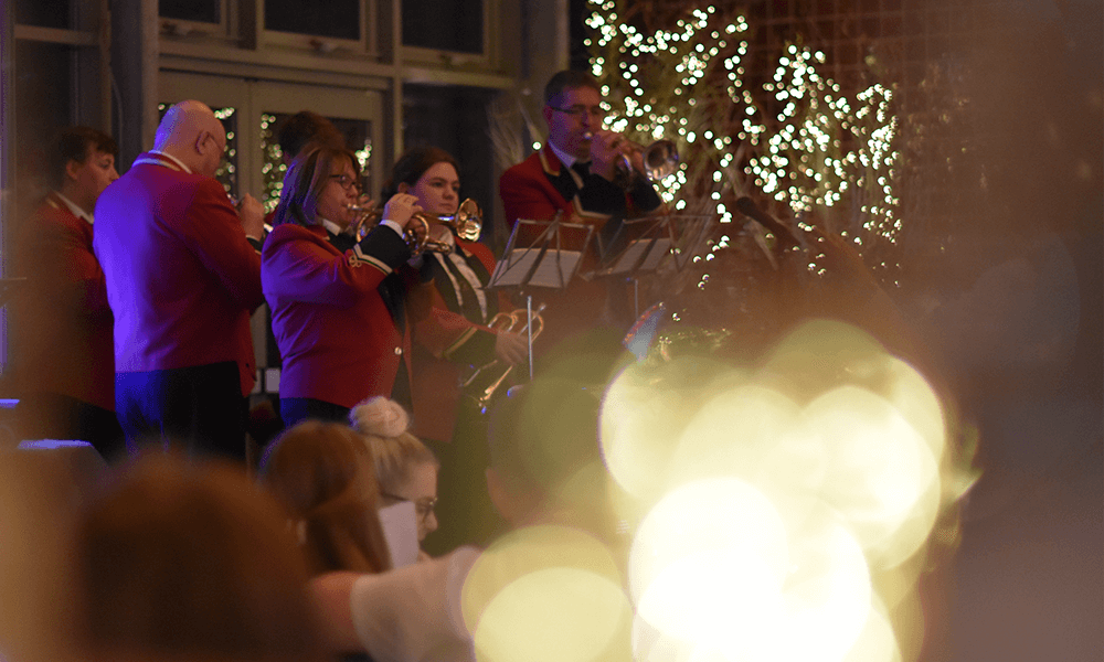 Outdoor Christmas Carol Service