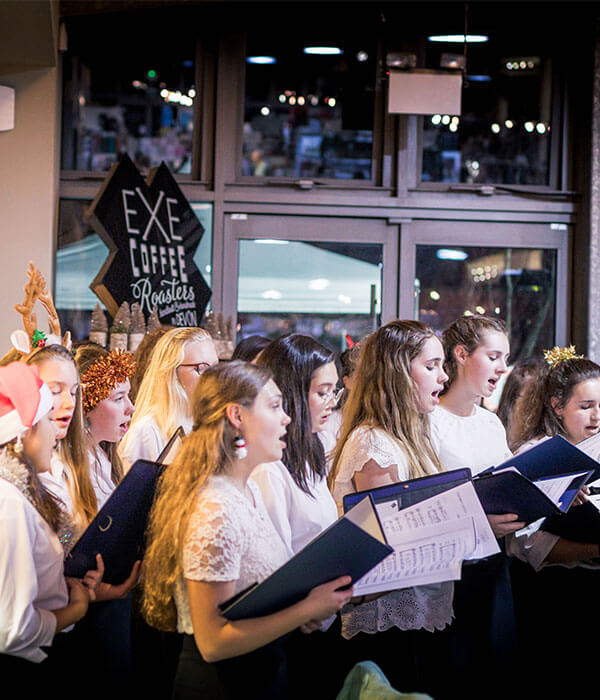 carols_festive_darts_farm_devon