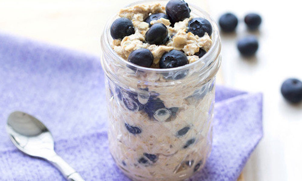 Blueberry & Pear Overnight Oats