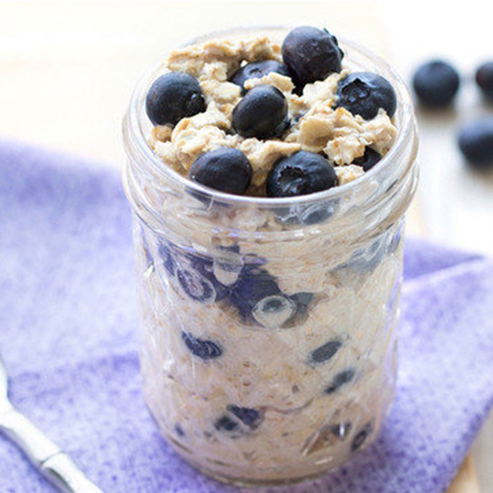 Blueberry & Pear Overnight Oats Image 1