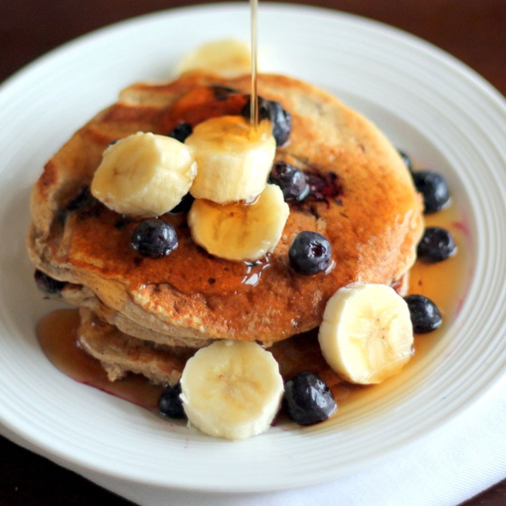 Oat & Banana Pancakes Image 1