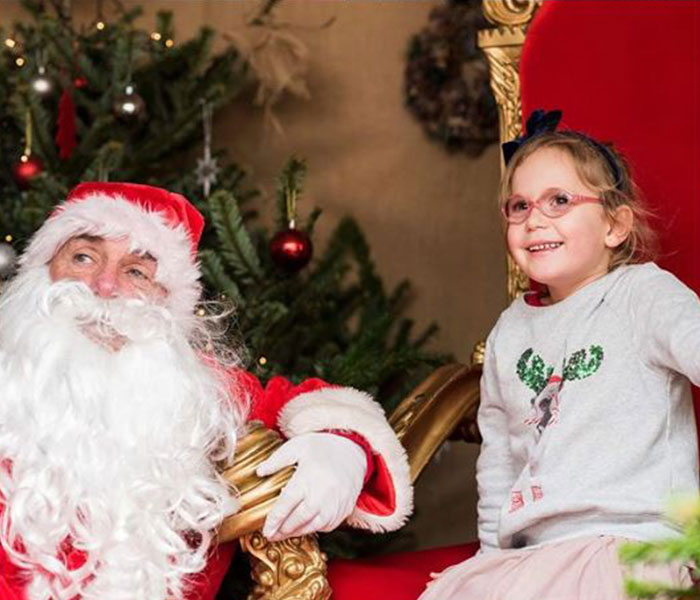 Santas_Grotto_Darts_Farm_Exeter_700x600