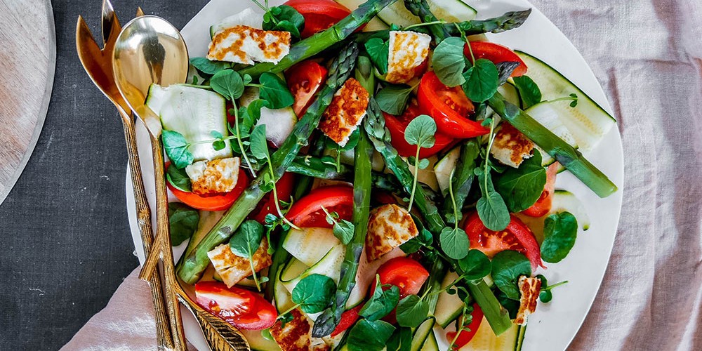 Zesty Asparagus & Halloumi Salad
