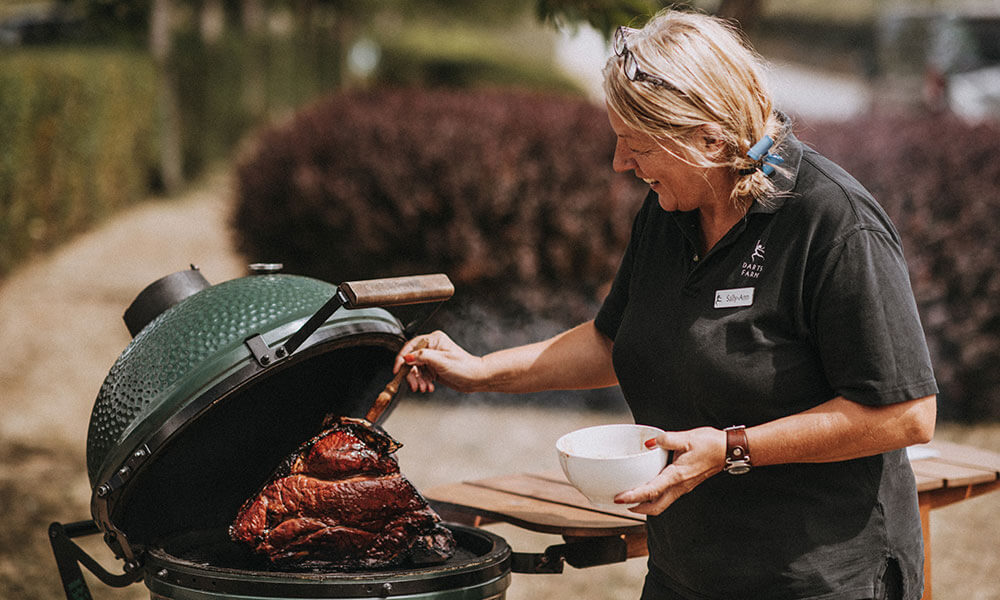 BGE_Sally_Masterclass_Darts_Farm_Devon_1000x600