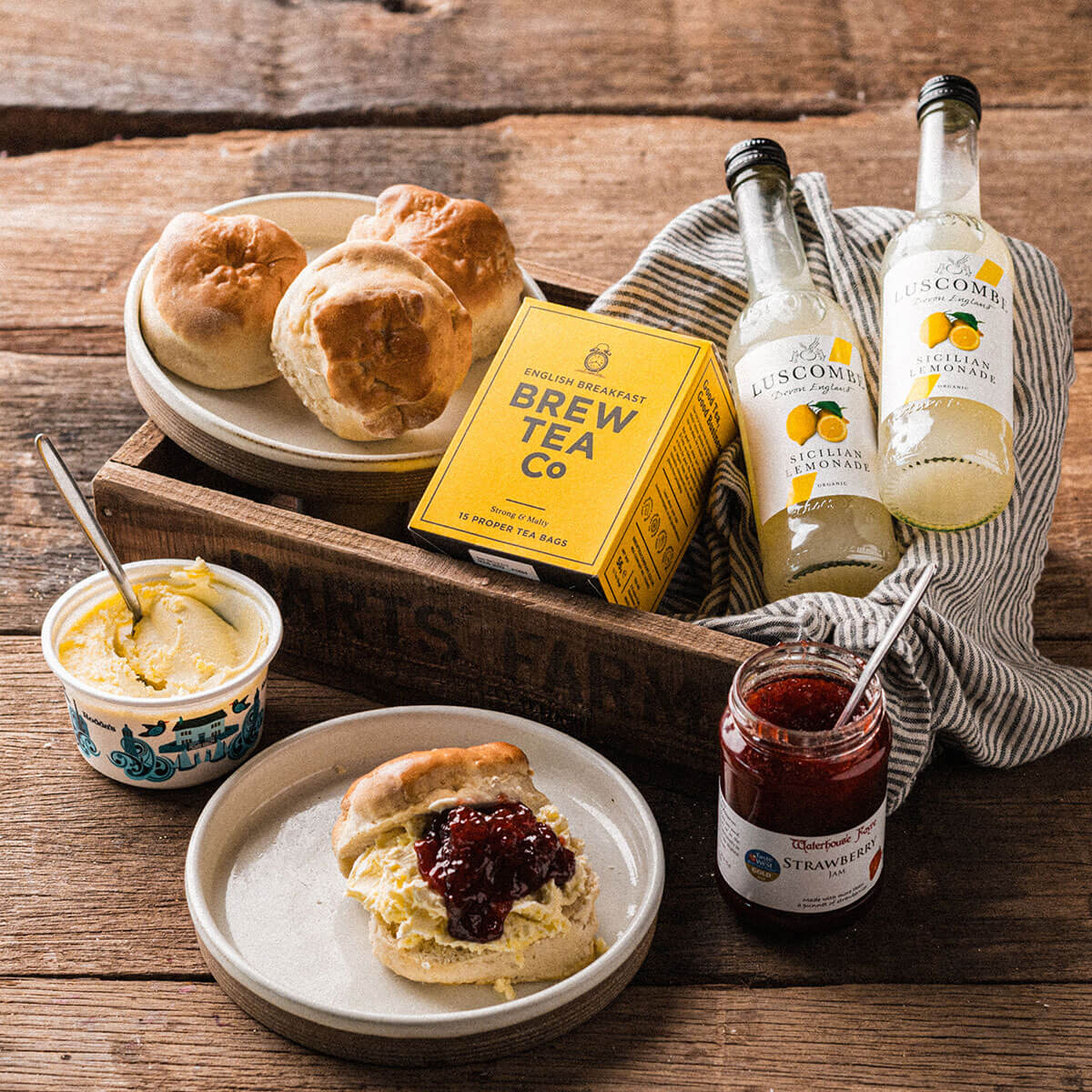 Devonshire Cream Tea Hamper