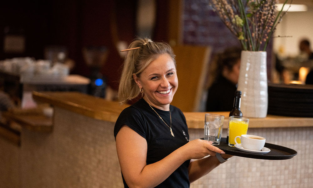HOSPITALITY & FRONT OF HOUSE | FULL & PART TIME