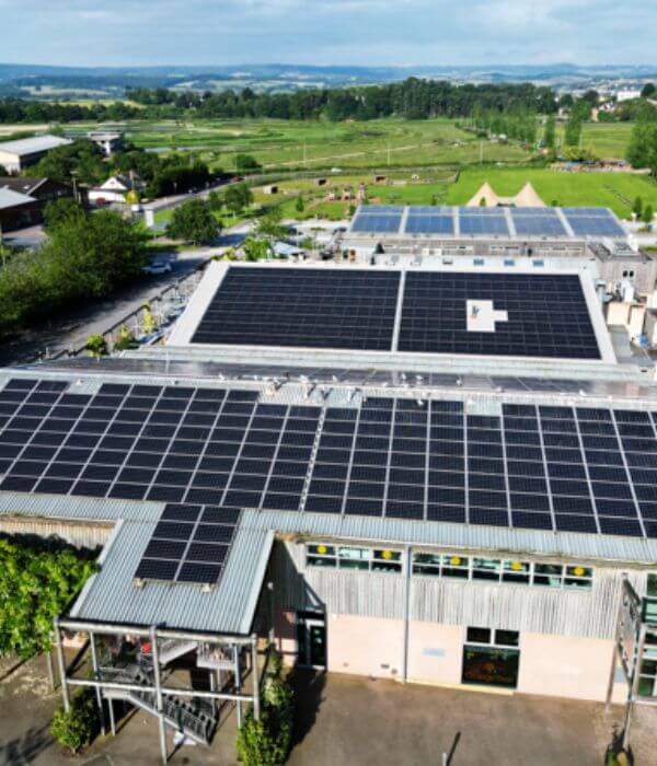 Solar_Pannel_Shot_600x700