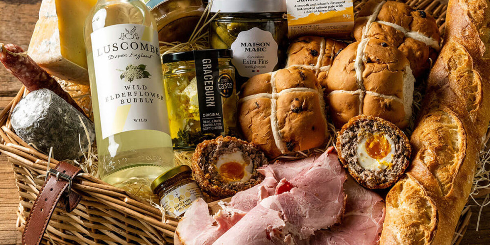 Spring Tuck In Hamper