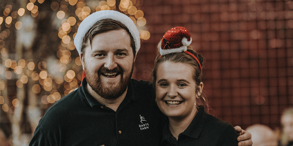 christmas-restaurant-staff-darts-farm-exeter_1000x500